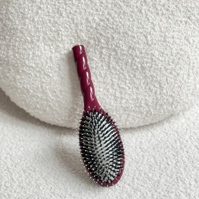 High-end hairbrush